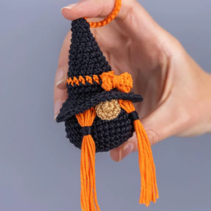 Crochet Pattern - Halloween gnome witch amigurumi pattern
