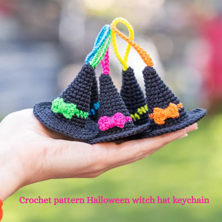 Crochet pattern Halloween witch hat keychain